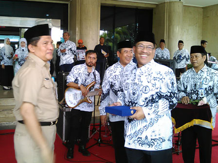 Pencarian PGRI Raub Kepri - Persatuan Guru Republik Indonesia Cabang Raub Kepri